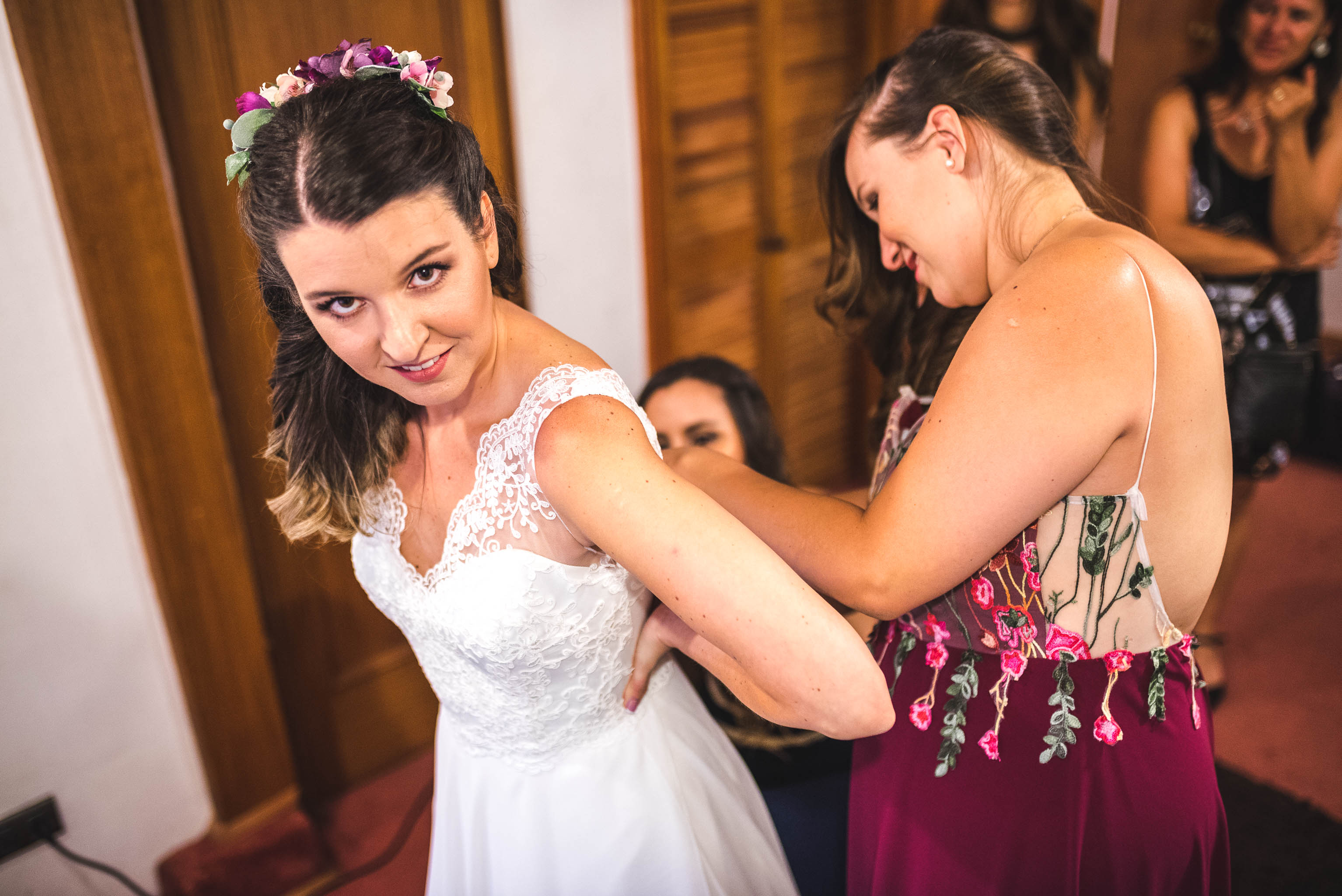 fotografo documental de matrimonios-fotografo matrimonio santiago-preparativos novia