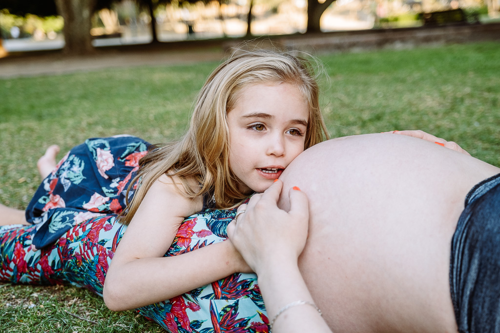 foto familiares-fotos de familiar-fotografo familia-fotografos familiares-fotografías en pareja-fotos de embarazo en pareja-fotos embarazo pareja-fotos de embarazada en pareja-fotos embarazo parejas-familia feliz-una familia feliz-madre e hija-madres e hijas